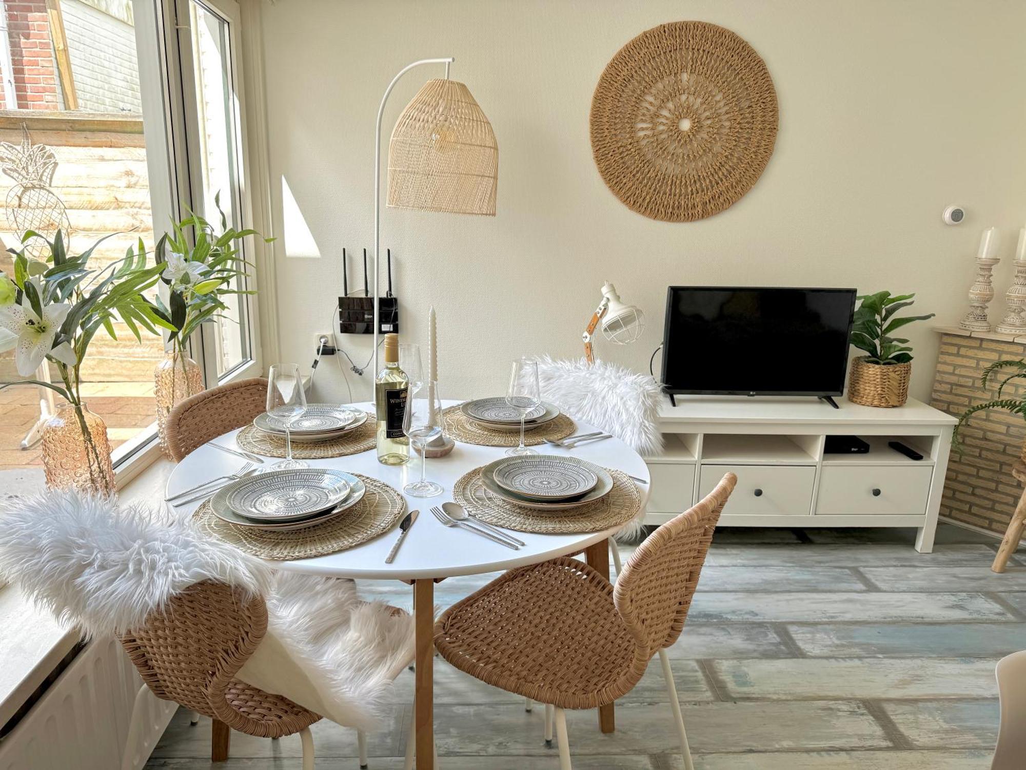 Beach House Sea-Esta เอ็กมอนด์อานเซ ภายนอก รูปภาพ